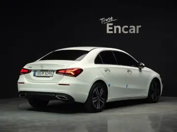 2022 Mercedes-Benz A-Класс с пробегом 25 461 км