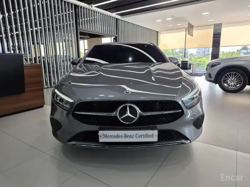 2025 Mercedes-Benz A-Класс с пробегом 13 170 км