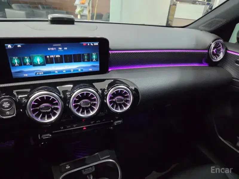 2025 Mercedes-Benz A-Класс с пробегом 2 075 км