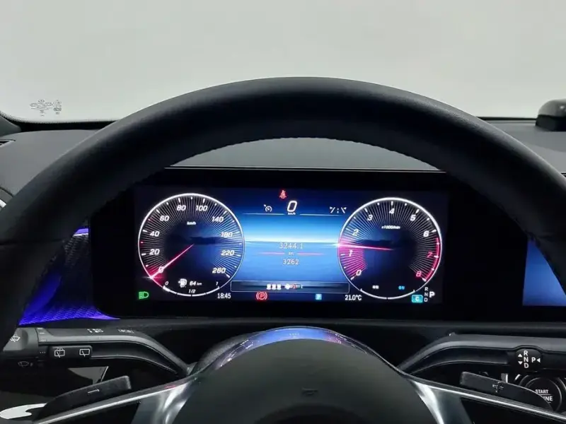 2026 Mercedes-Benz A-Класс с пробегом 3 262 км