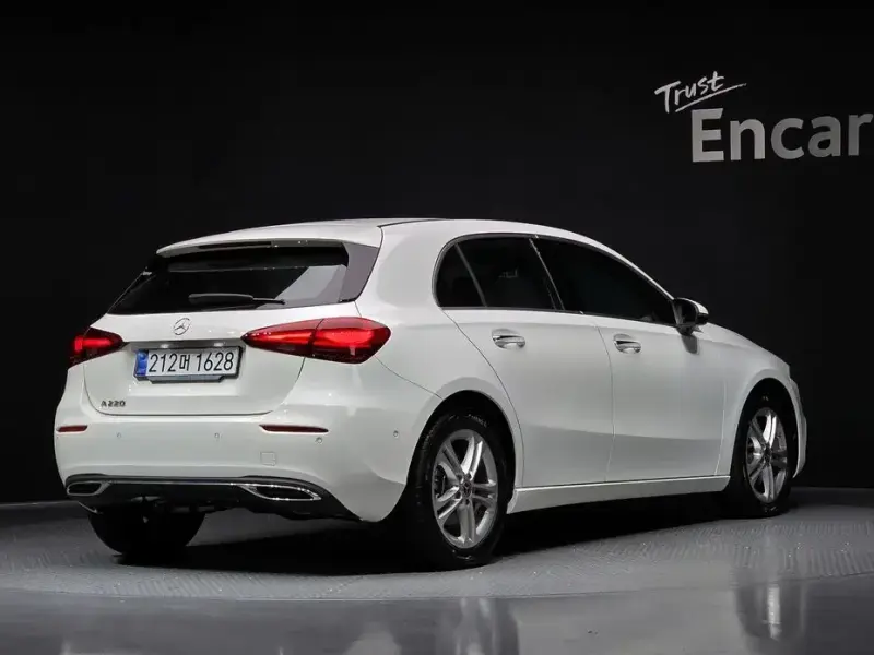 2025 Mercedes-Benz A-Класс с пробегом 64 км