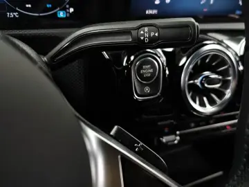 2025 Mercedes-Benz A-Класс с пробегом 64 км