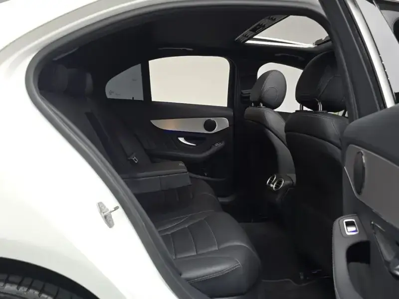 2021 Mercedes-Benz C-Класс с пробегом 32 150 км