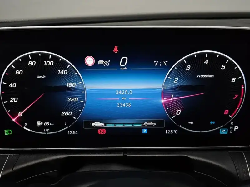 2023 Mercedes-Benz C-Класс с пробегом 33 438 км