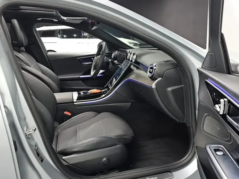 2023 Mercedes-Benz C-Класс с пробегом 33 438 км
