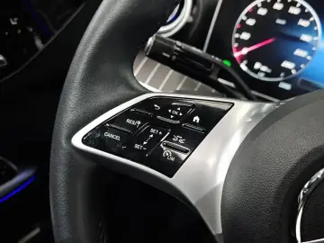 2023 Mercedes-Benz C-Класс с пробегом 33 438 км