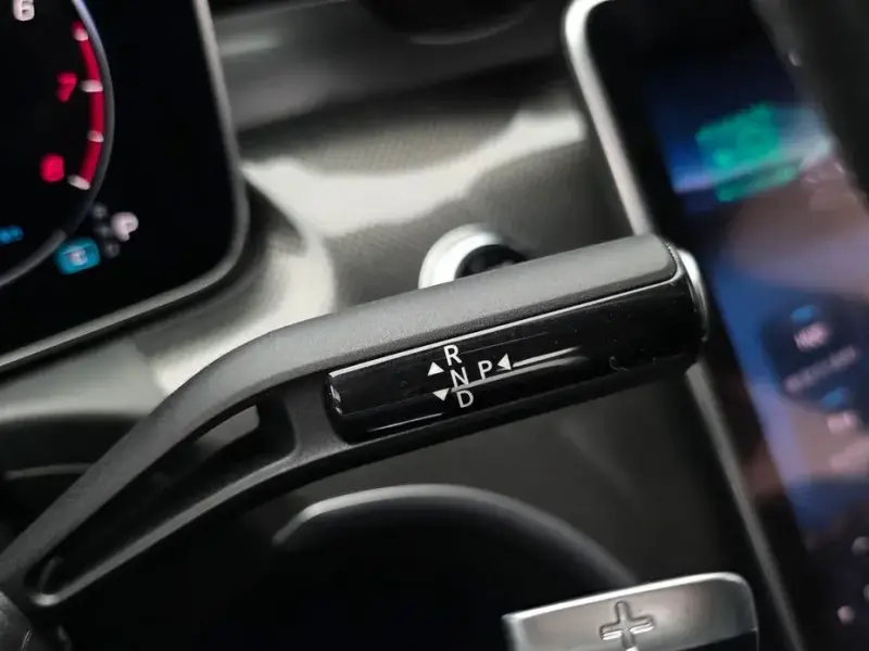 2024 Mercedes-Benz C-Класс с пробегом 23 492 км