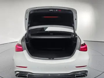 2024 Mercedes-Benz C-Класс с пробегом 23 492 км