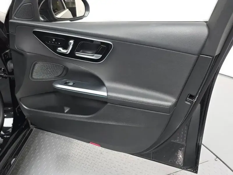 2023 Mercedes-Benz C-Класс с пробегом 53 911 км