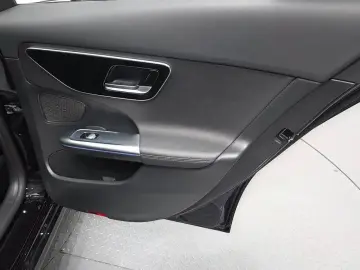 2023 Mercedes-Benz C-Класс с пробегом 53 911 км