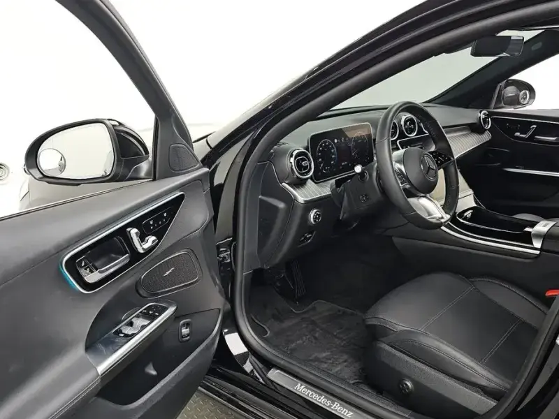 2024 Mercedes-Benz C-Класс с пробегом 13 642 км