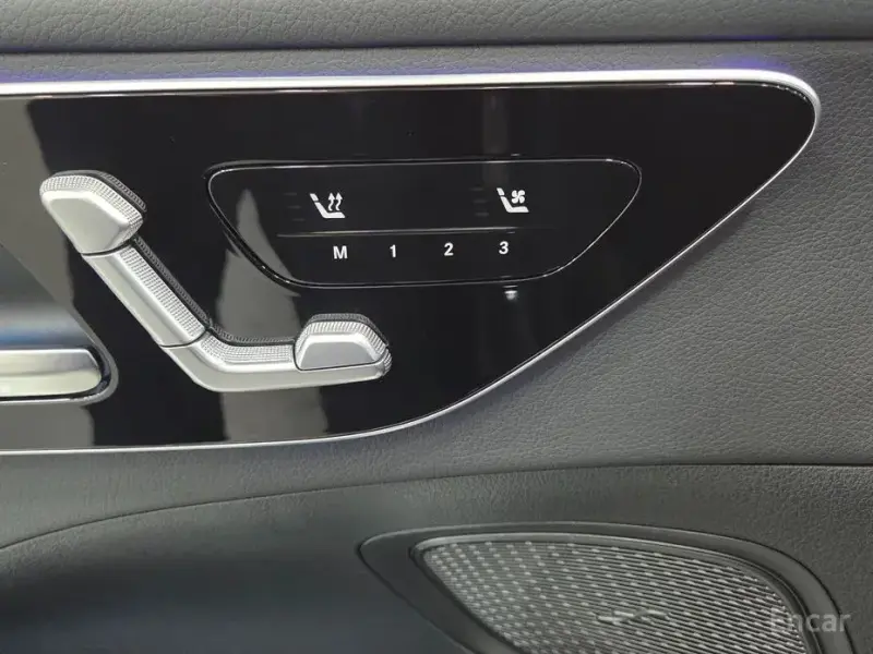 2025 Mercedes-Benz C-Класс с пробегом 14 301 км