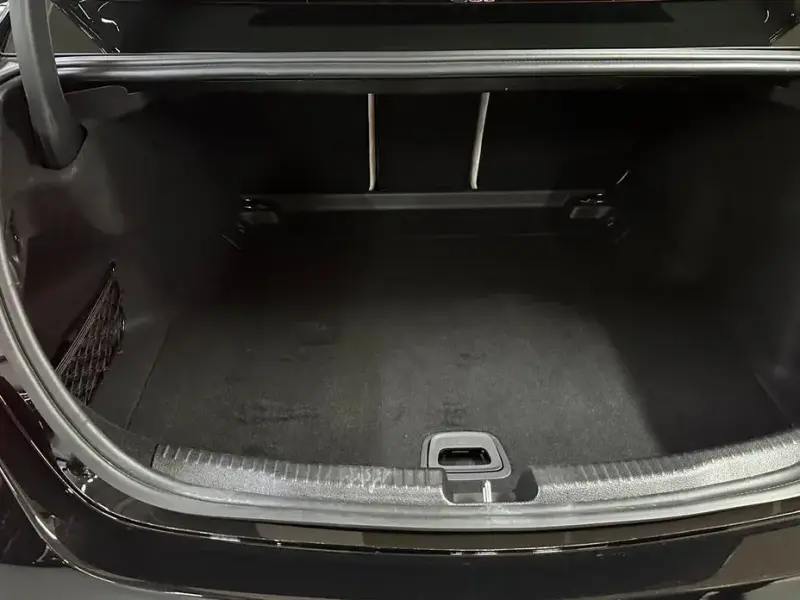 2024 Mercedes-Benz C-Класс с пробегом 29 048 км