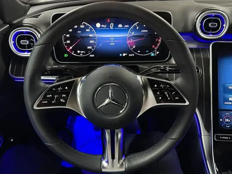 2025 Mercedes-Benz C-Класс с пробегом 1 550 км