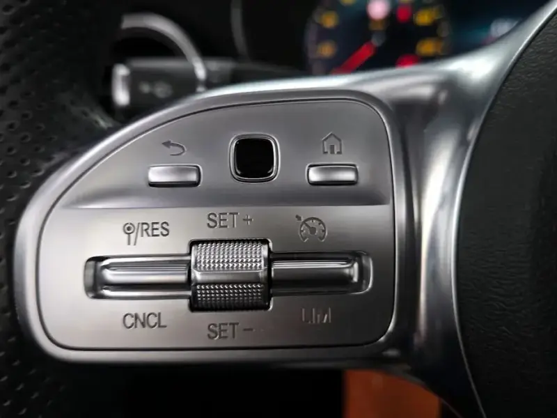 2020 Mercedes-Benz C-Класс с пробегом 36 074 км