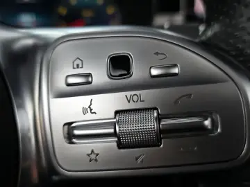 2020 Mercedes-Benz C-Класс с пробегом 36 074 км