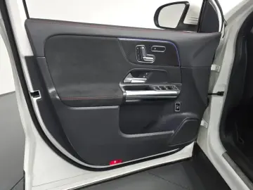 2020 Mercedes-Benz GLA с пробегом 27 747 км