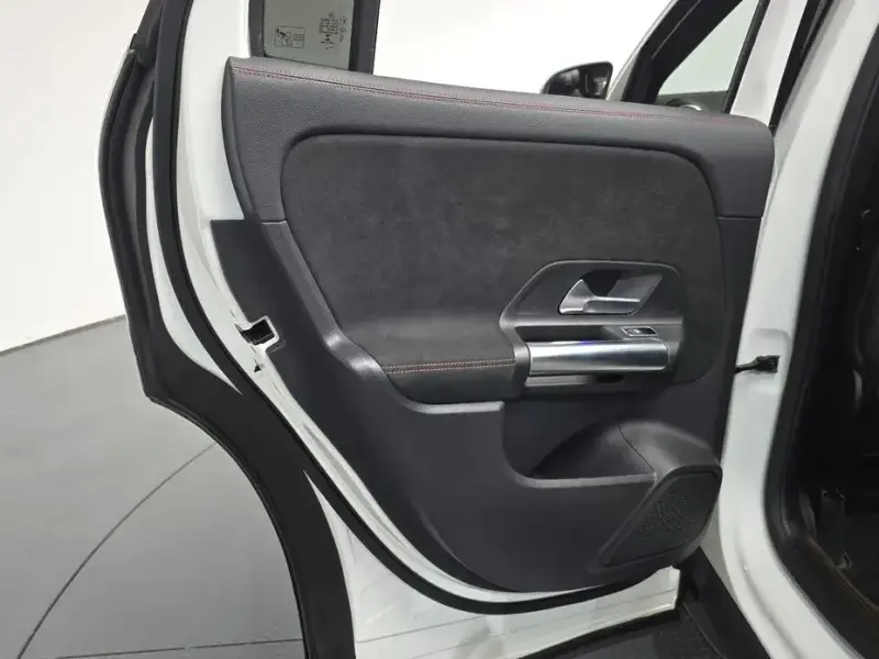 2020 Mercedes-Benz GLA с пробегом 27 747 км