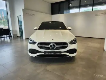 2025 Mercedes-Benz C-Класс с пробегом 18 445 км