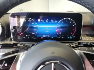 2025 Mercedes-Benz C-Класс с пробегом 18 445 км