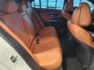 2025 Mercedes-Benz C-Класс с пробегом 18 445 км