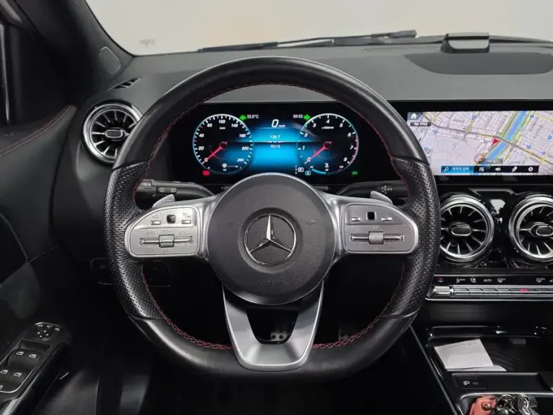 2021 Mercedes-Benz GLA с пробегом 75 115 км