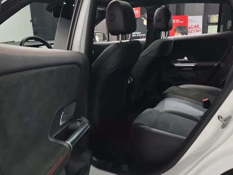 2021 Mercedes-Benz GLA с пробегом 75 115 км