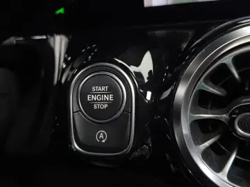 2021 Mercedes-Benz GLA с пробегом 75 115 км