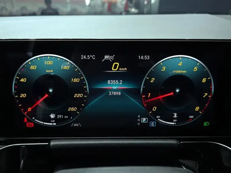 2021 Mercedes-Benz GLA с пробегом 37 898 км