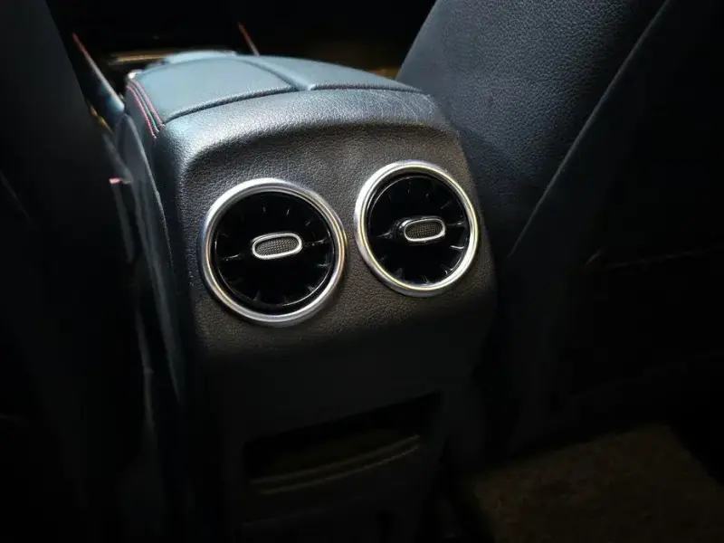 2021 Mercedes-Benz GLA с пробегом 37 898 км