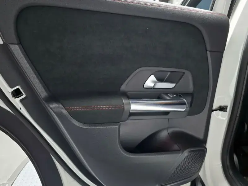 2021 Mercedes-Benz GLA с пробегом 37 898 км