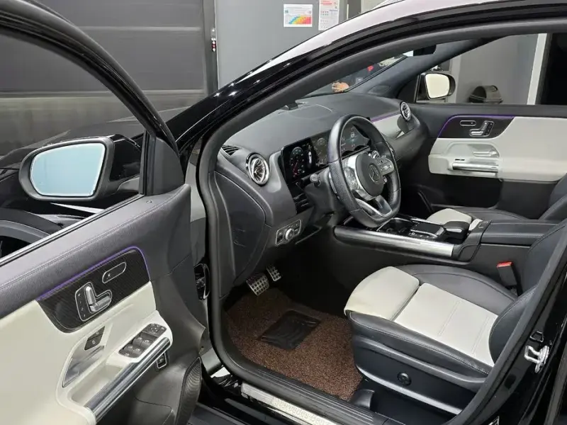 2021 Mercedes-Benz GLA с пробегом 63 659 км