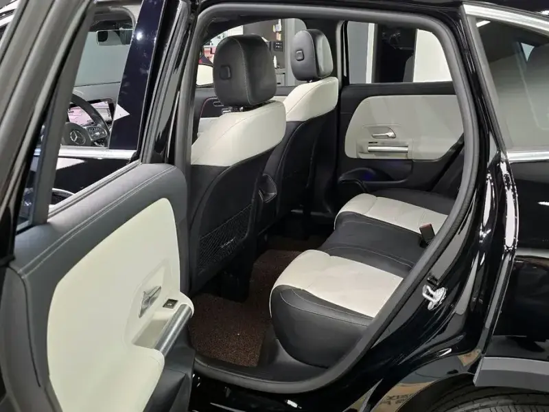 2021 Mercedes-Benz GLA с пробегом 63 659 км