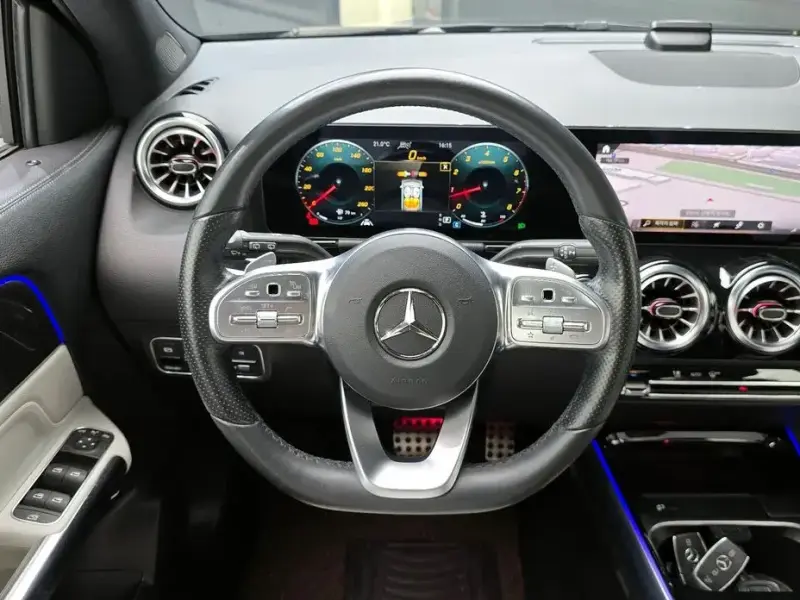 2021 Mercedes-Benz GLA с пробегом 63 659 км