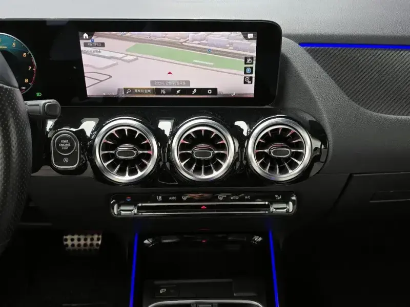 2021 Mercedes-Benz GLA с пробегом 63 659 км