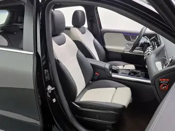 2021 Mercedes-Benz GLA с пробегом 63 659 км