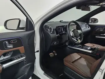 2023 Mercedes-Benz GLA с пробегом 30 016 км