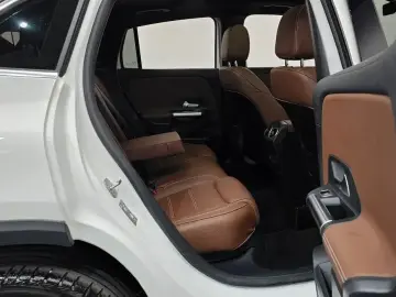 2023 Mercedes-Benz GLA с пробегом 30 016 км