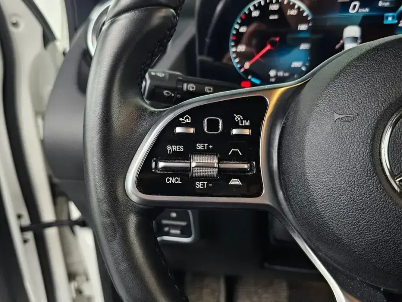2021 Mercedes-Benz GLA с пробегом 90 594 км