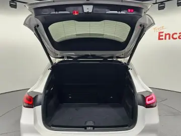 2021 Mercedes-Benz GLA с пробегом 90 594 км