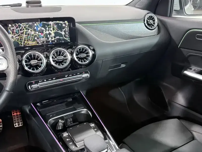 2023 Mercedes-Benz GLA с пробегом 73 579 км