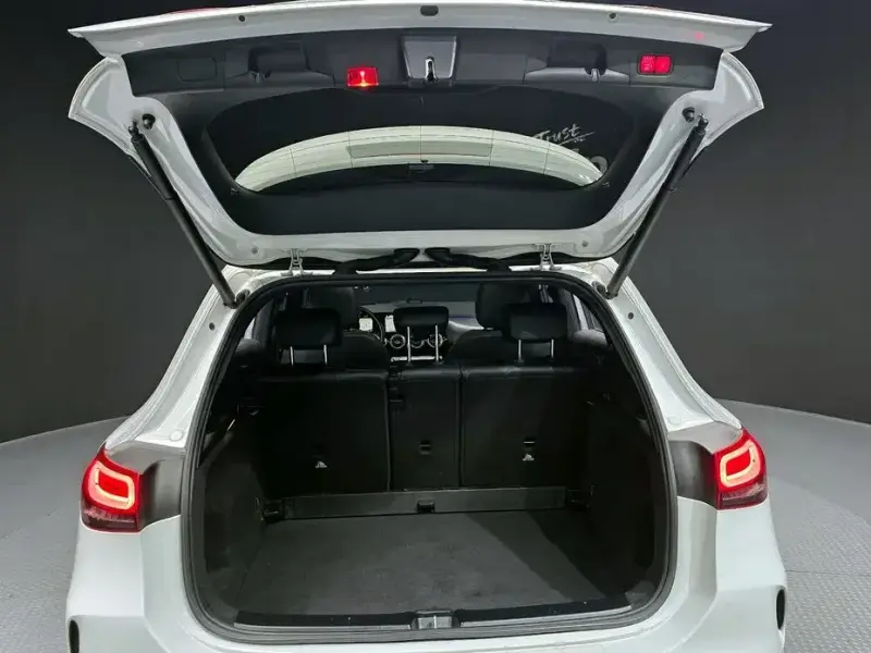 2021 Mercedes-Benz GLA с пробегом 65 947 км