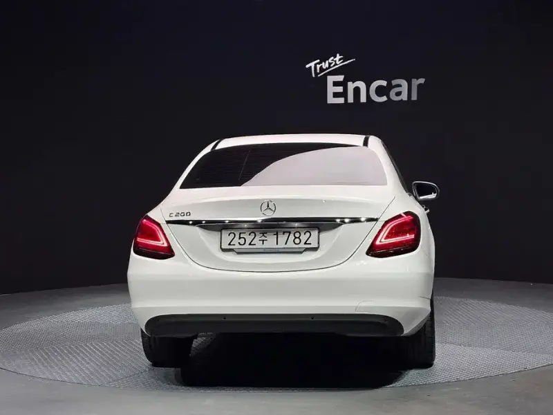 2019 Mercedes-Benz C-Класс с пробегом 64 337 км
