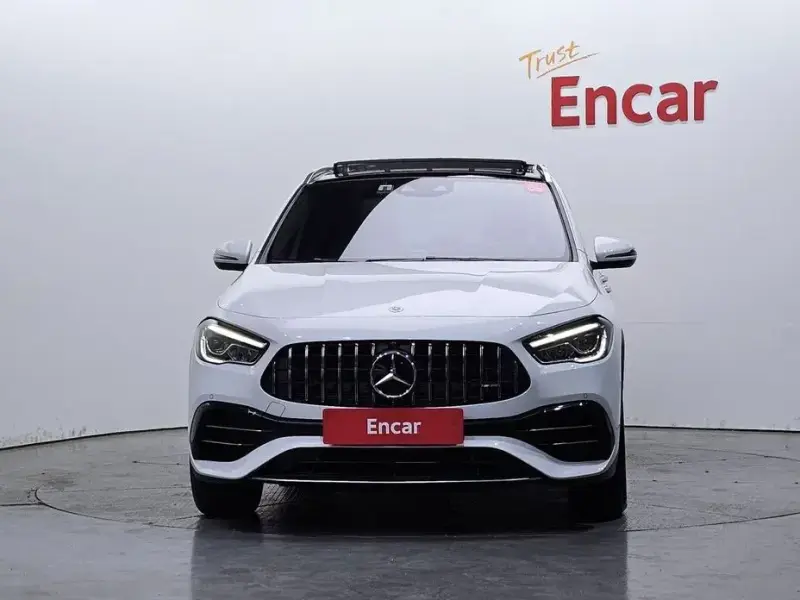2022 Mercedes-Benz GLA с пробегом 40 173 км