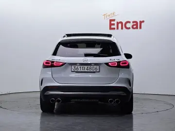 2022 Mercedes-Benz GLA с пробегом 40 173 км