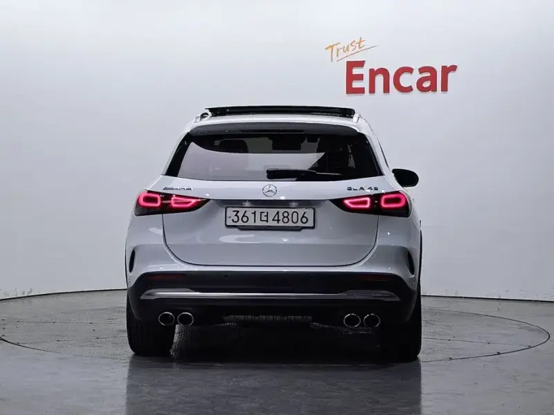 2022 Mercedes-Benz GLA с пробегом 40 173 км