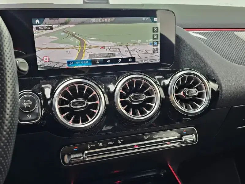2022 Mercedes-Benz GLA с пробегом 40 173 км