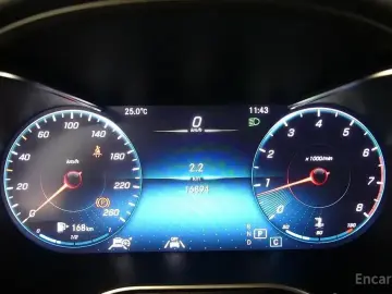2023 Mercedes-Benz C-Класс с пробегом 16 900 км