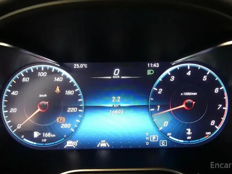 2023 Mercedes-Benz C-Класс с пробегом 16 900 км