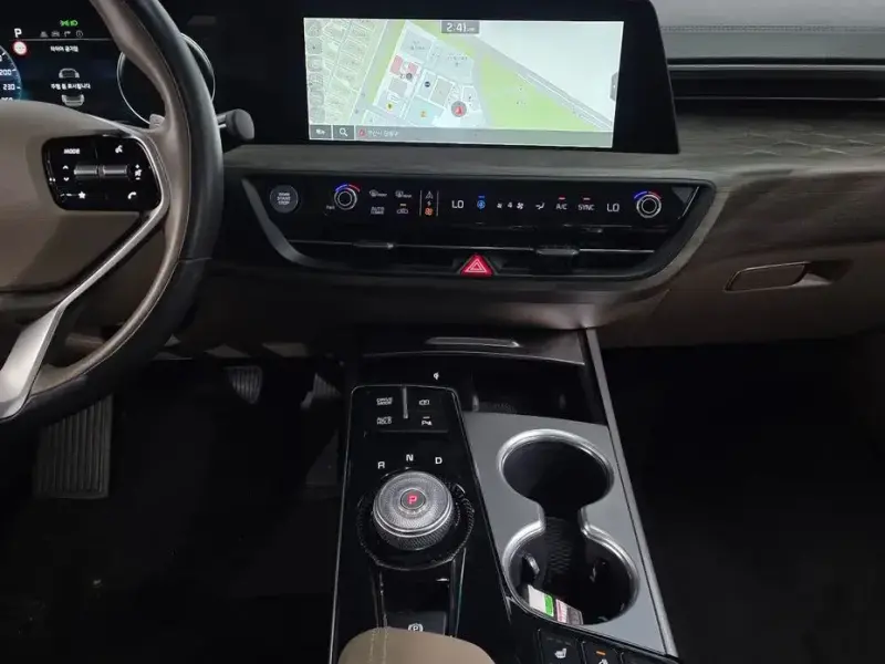 2023 Kia K8 с пробегом 47 992 км